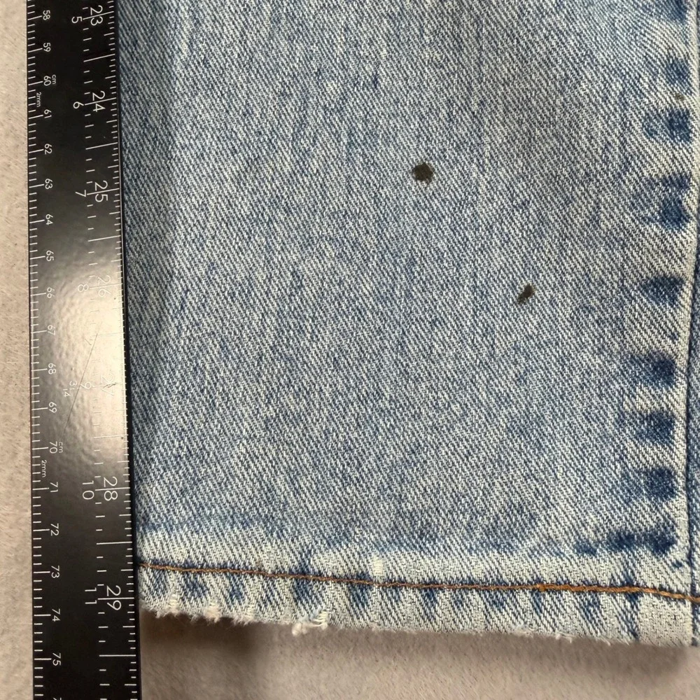 Levi's Jeans Mens 36x30 Light Blue 550 Relaxed Fit Tapered Leg Distressed Paint